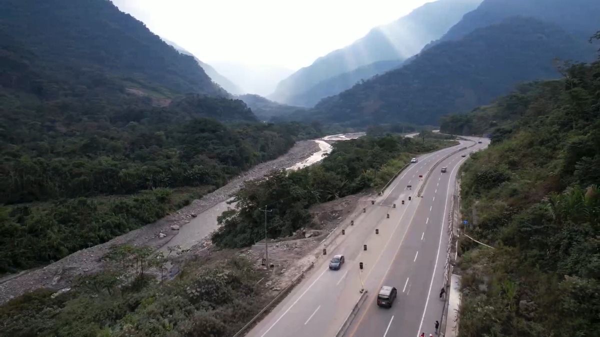 La nueva Doble Vía El Sillar genera desarrollo económico y asentamientos en la zona