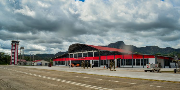 Suspenden autorización de despegue y aterrizaje en aeropuerto de Rurrenabaque