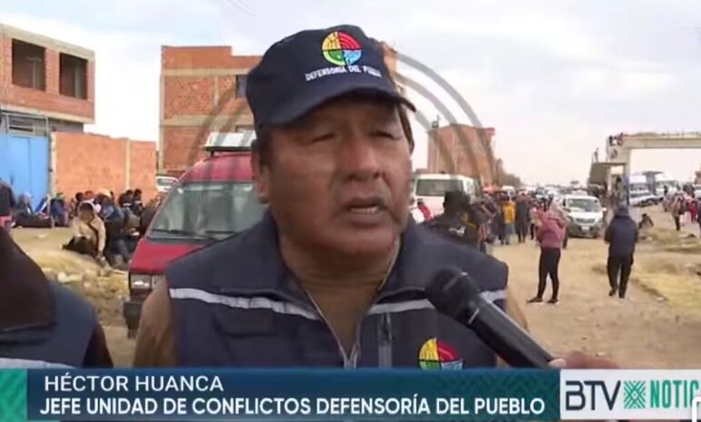 Evo Morales recibió en sus manos convocatoria al diálogo gestionada por la Defensoría del Pueblo