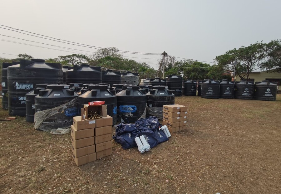 Entrega 33 tanques de agua a 10 municipios del departamento de Beni afectados por incendios y sequía