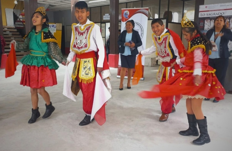 Más de 40 centros de educación especial participarán en la entrada folklórica “Por una Bolivia Inclusiva” en El Alto