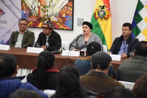 Prada y Huarachi inician tratamiento de demandas sociales del pliego de la COB