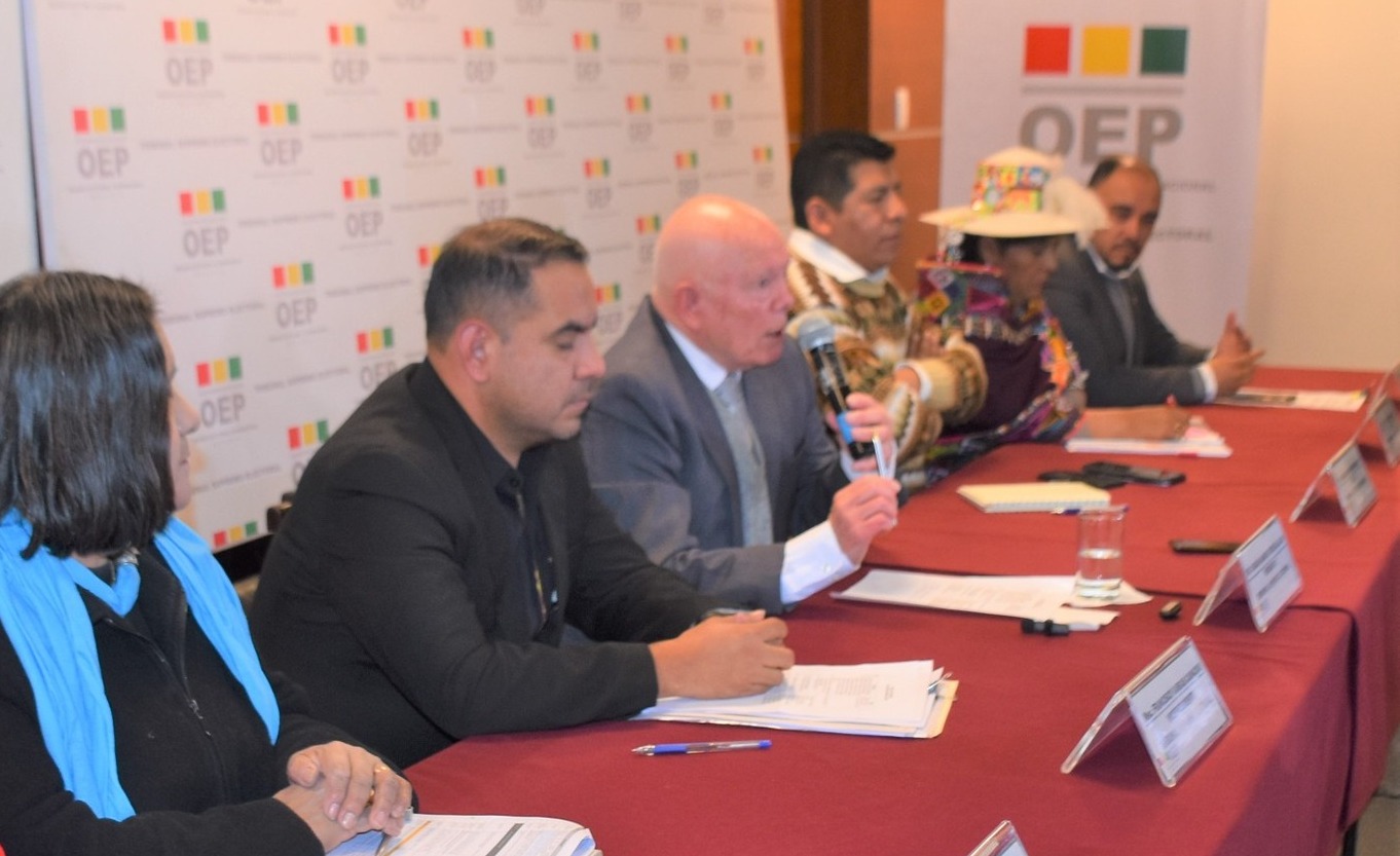 El TSE convoca a las elecciones generales para el 17 de agosto, confía que no haya problemas por divisas y define las reglas