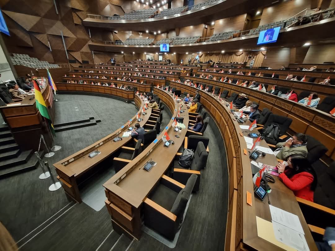 Presidente denuncia sabotaje del Legislativo: No quieren que resolvamos los problemas