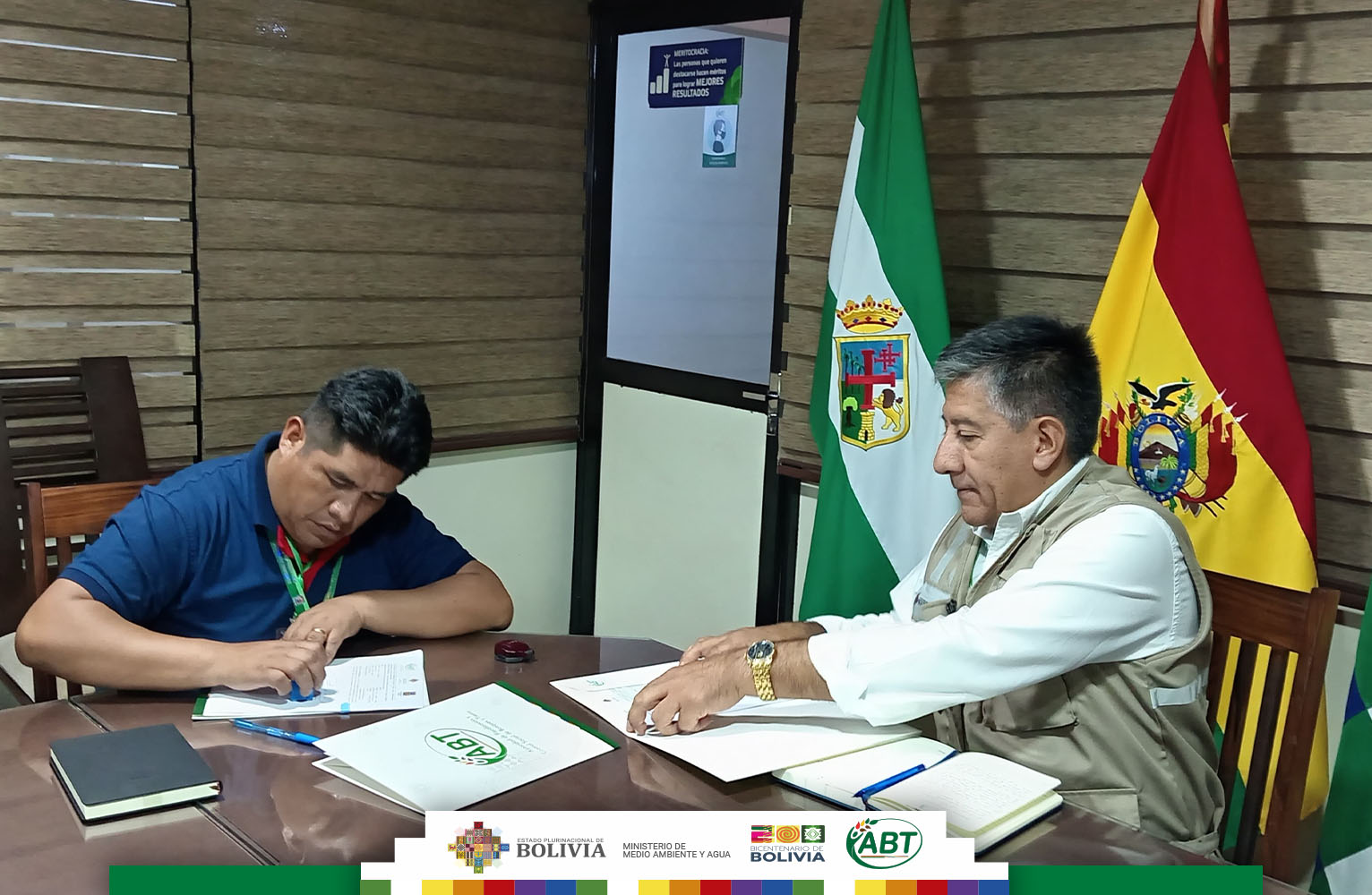 ABT firma convenio de cooperación interinstitucional con Totora para dotación de productos forestales