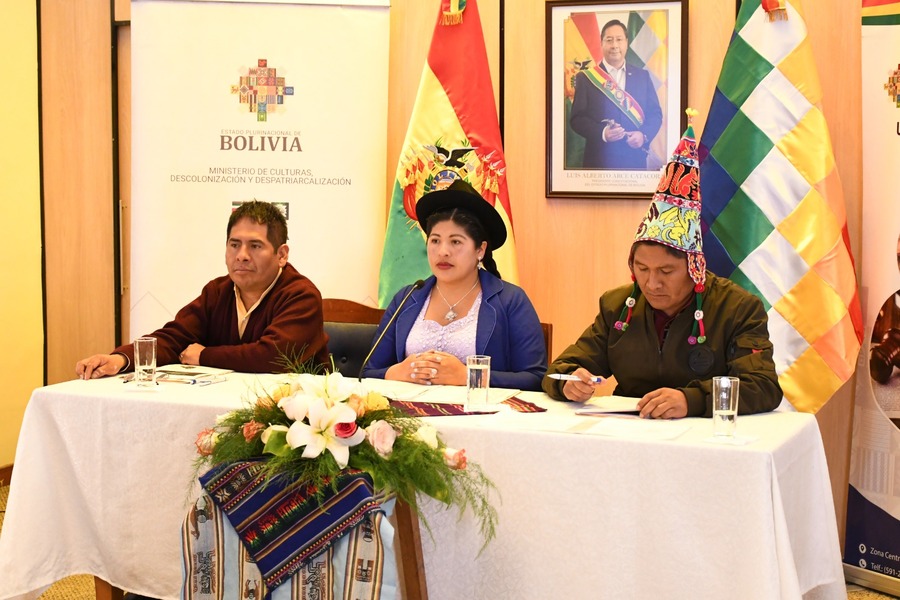 Culturas prepara actividades para celebrar el Bicentenario y fortalecer la unidad de los bolivianos