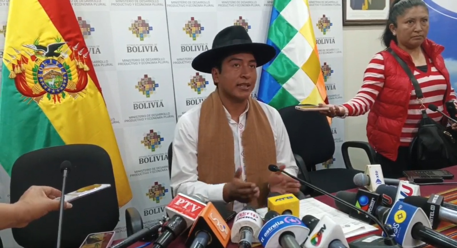 Viceministro de Turismo, Hiver Flores. Captura: Tele Estrella