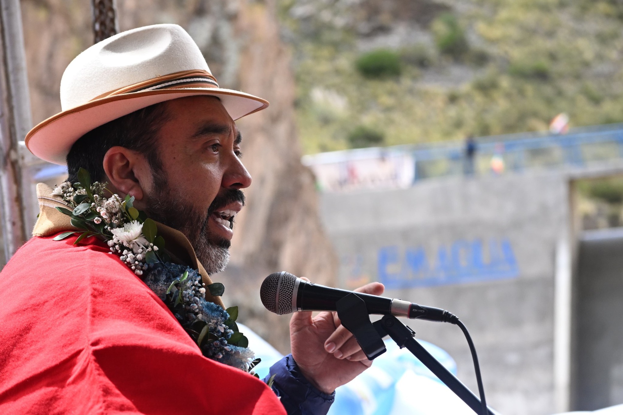 Ministro Ruiz asegura que legisladores vetan créditos por intereses electorales sin importarles afectados por inundaciones