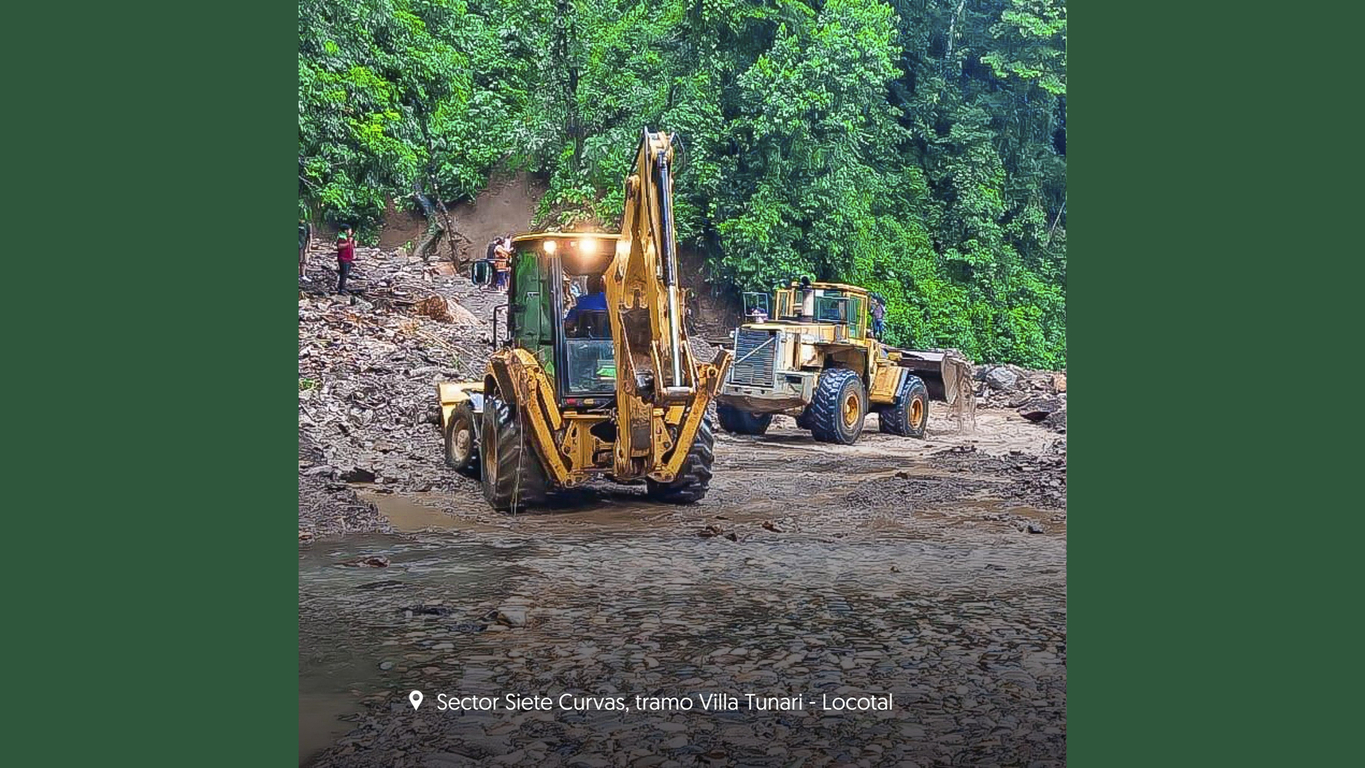 Tras derrumbe, habilitan un carril en sector Siete Curvas de la vía Cochabamba-Santa Cruz
