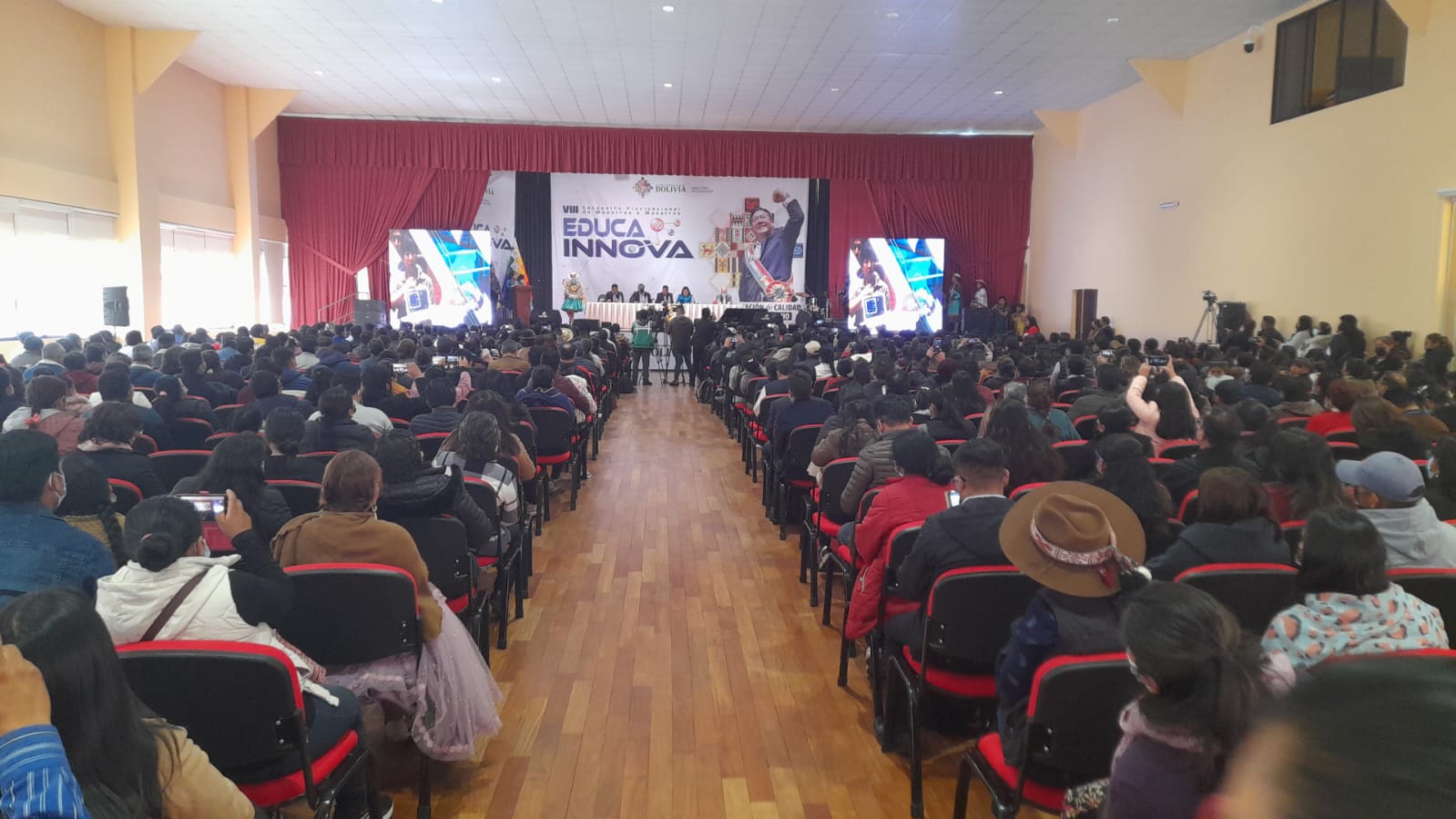 Convocan a participar del XI Encuentro Plurinacional de maestros “Educa Innova” 