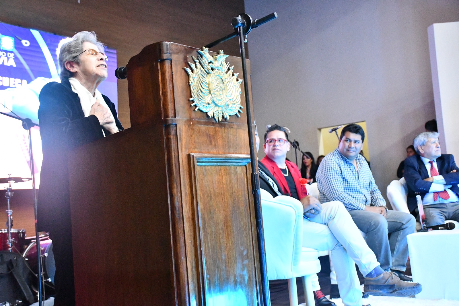 Presentan videoclip "El Regreso" y la “Canción Juvenil del Bicentenario”