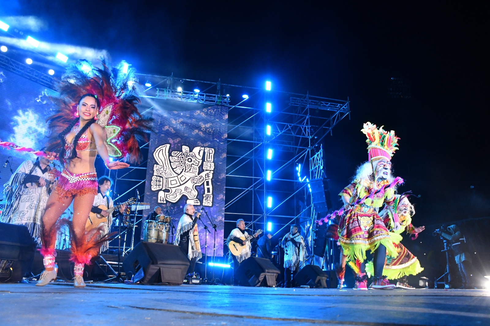 Bolivia celebró con una gran serenata su Bicentenario en la ciudad de Sucre