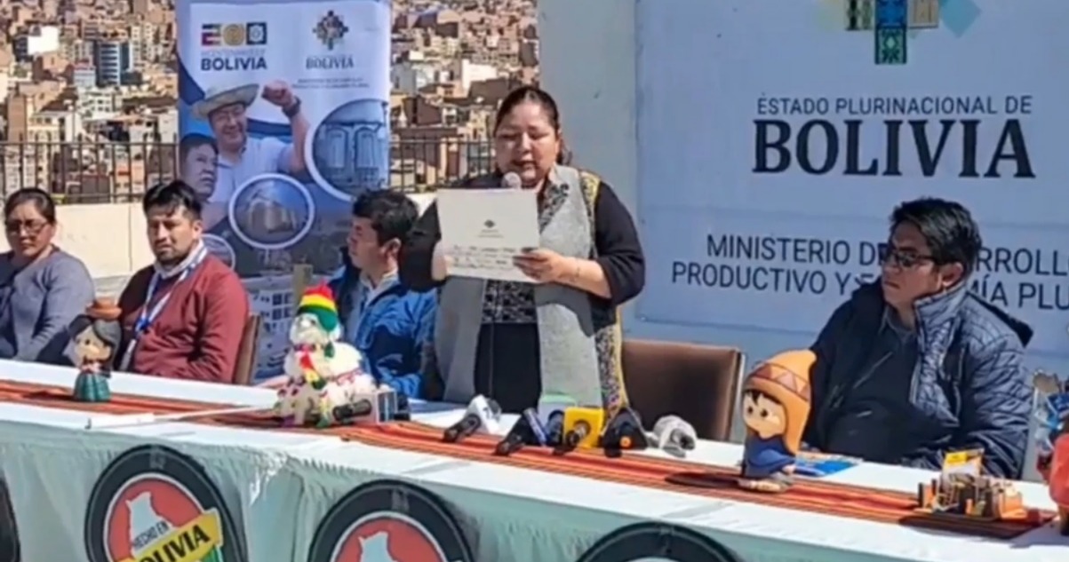 VIII feria de Artesanía del Bicentenario reunirá a 200 expositores en la ciudad de Sucre 