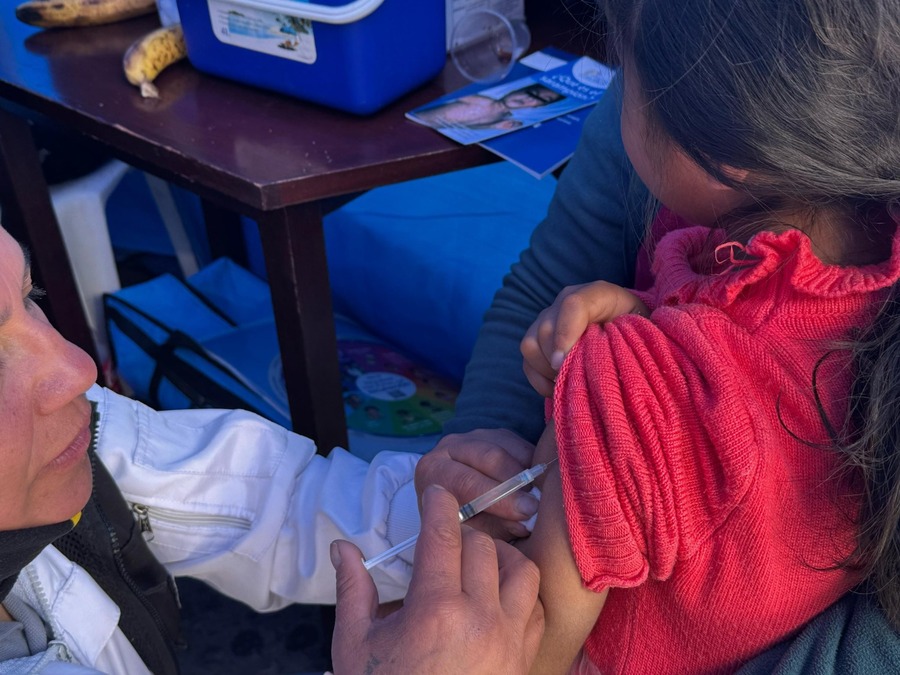 Bolivia suma 237 casos de sarampión, el 56% corresponde a niños menores de 9 años