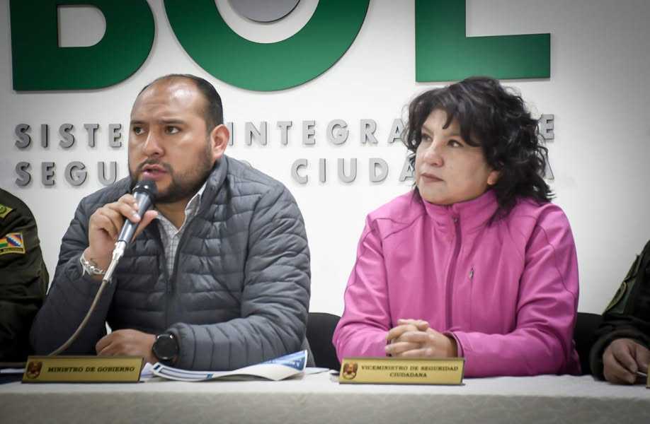 Gobierno desmiente llegada masiva de venezolanos y aclara presencia de militares por actos del Bicentenario