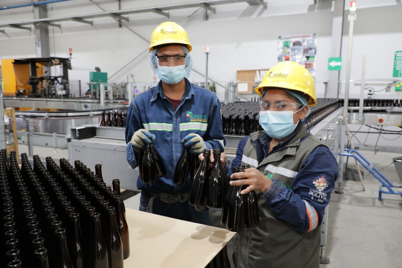 Industria estatal Envibol tiene 38 contratos con empresas nacionales e internacionales y exporta a 5 países 