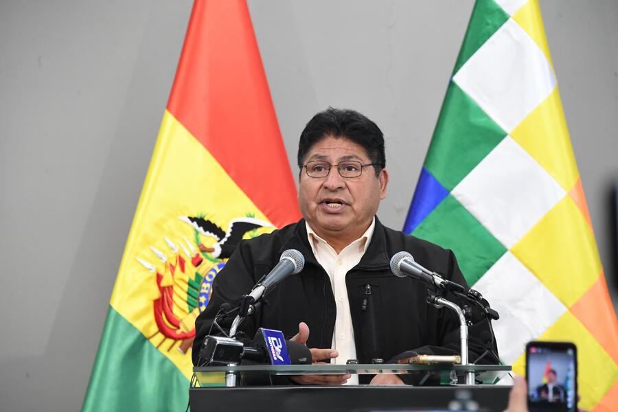 Bolivia reporta 720 focos de calor y 3 incendios forestales