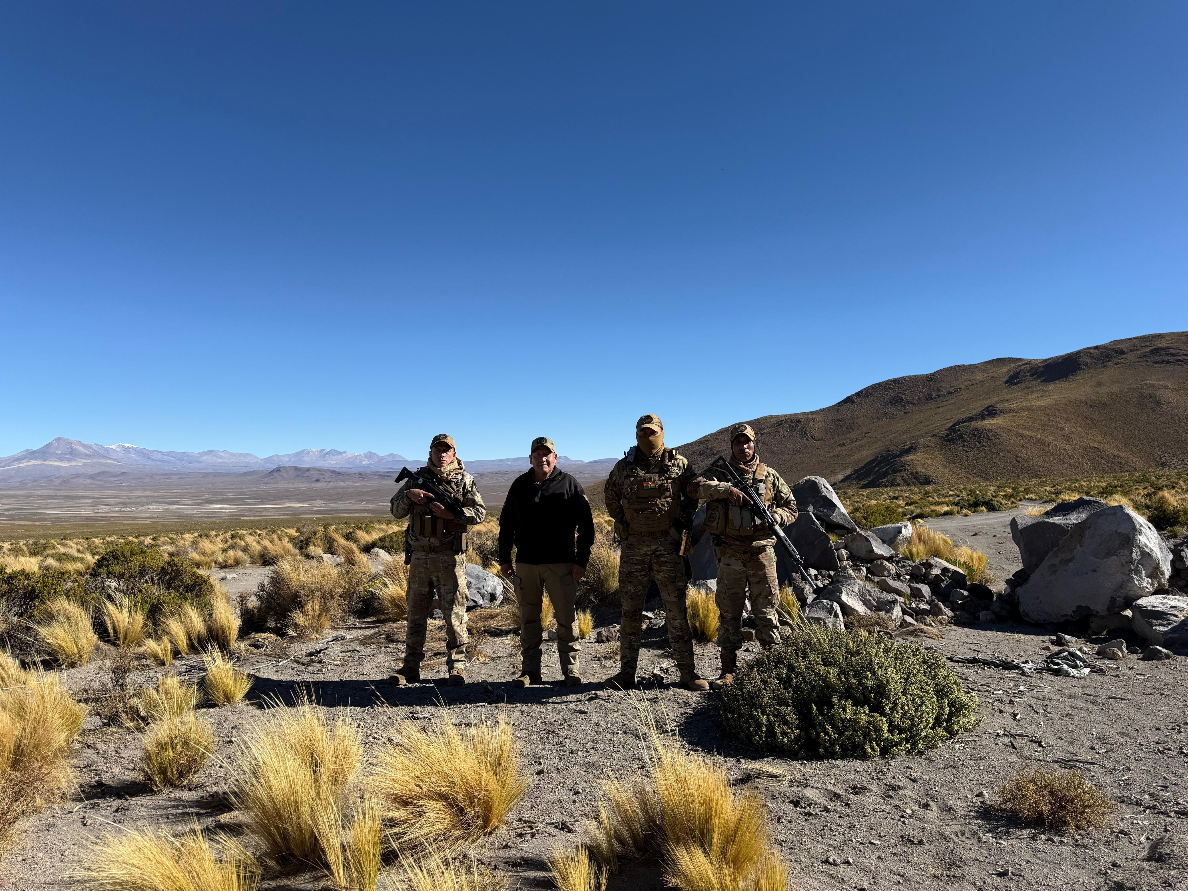 En la frontera con Chile se identifican tres pasos ilegales de contrabando y se refuerza el control