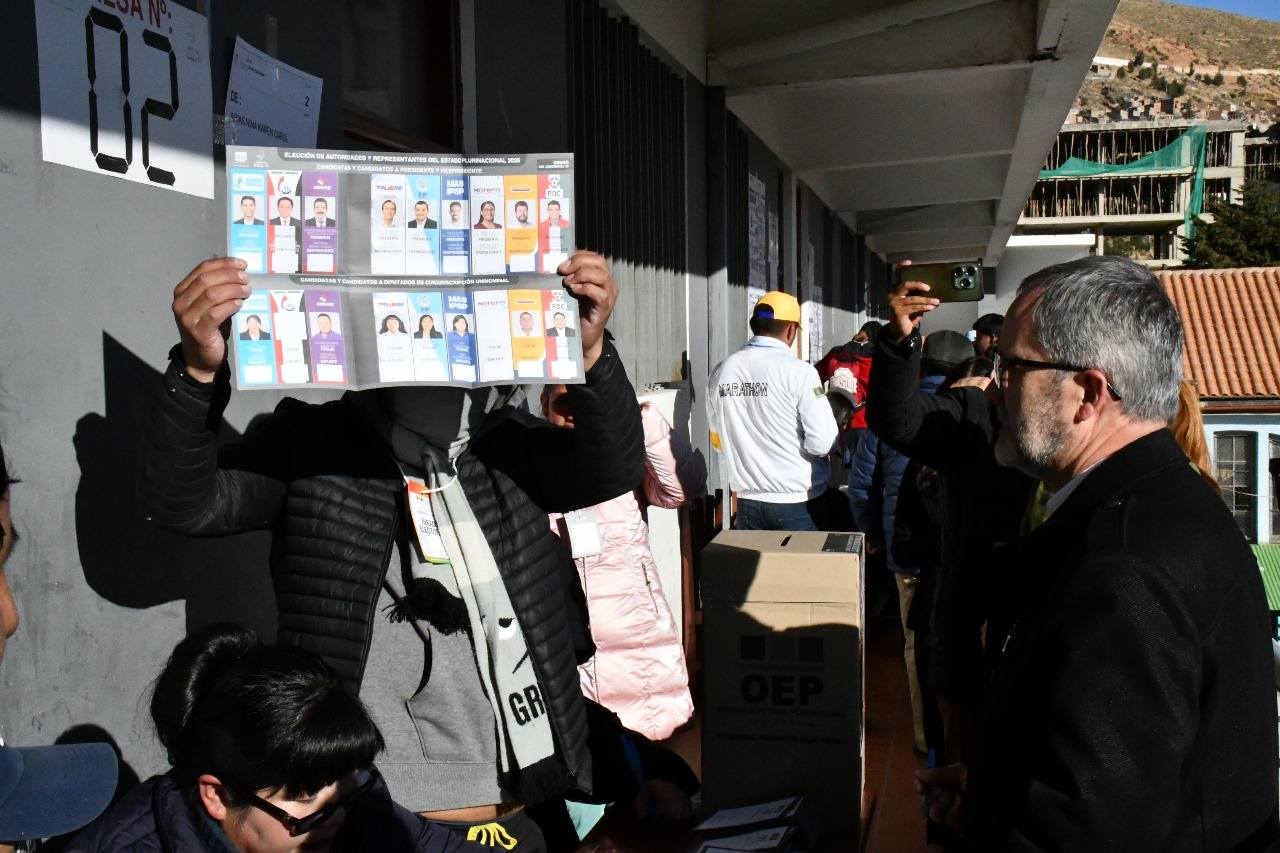 Sala Plena del TSE definirá qué hará con los tres ‘supras’ que ganó el PDC sin habilitar candidatos