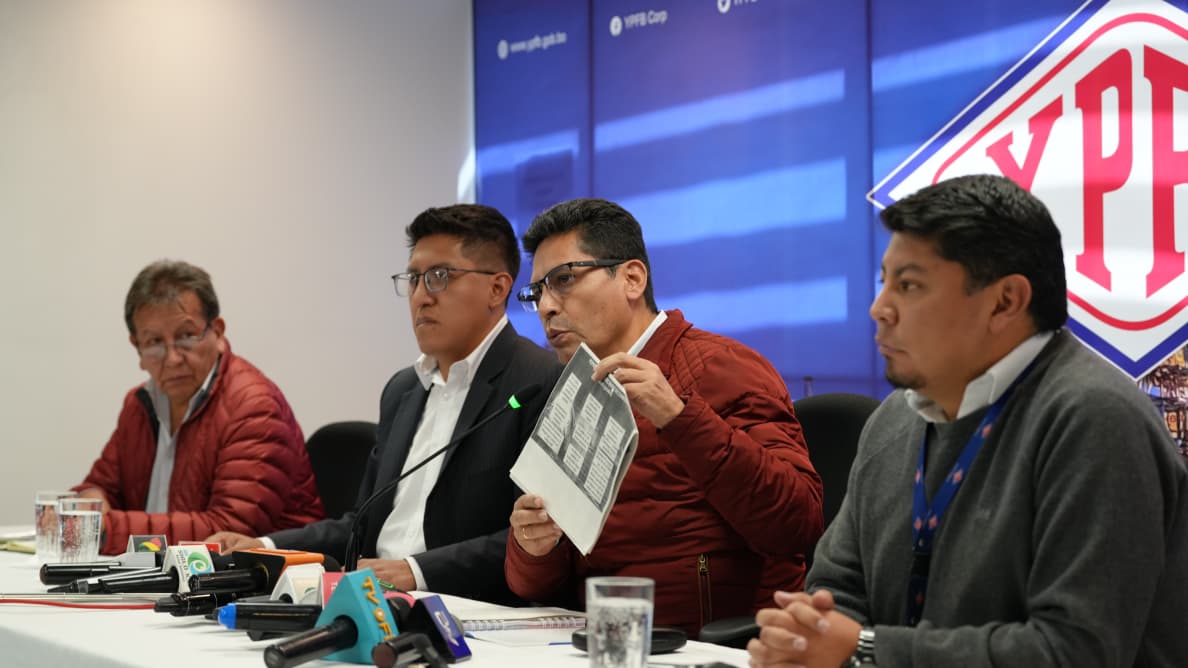 YPFB aclara que empresa sugerida por choferes para la importación de combustibles no presentó documentación