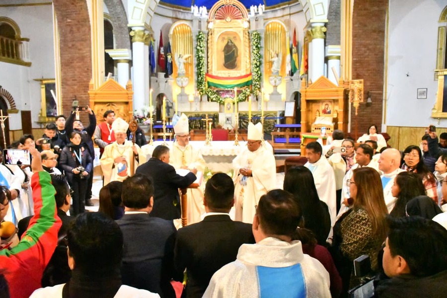 Elevan al Santuario de Nuestra Señora del Socavón en Oruro a Basílica Menor