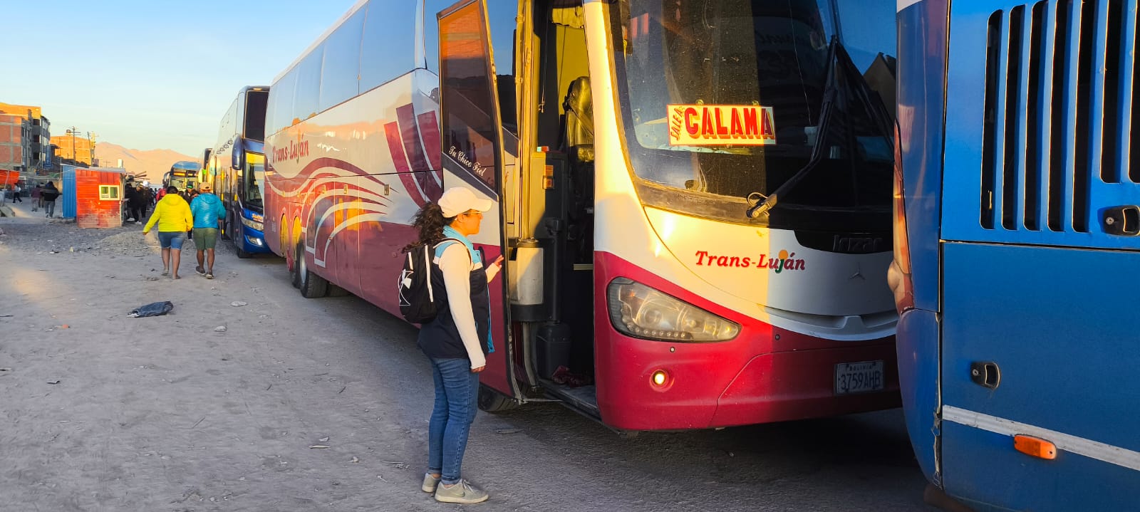 Coordinan acciones para normalizar flujo de viajeros en frontera Pisiga – Colchane