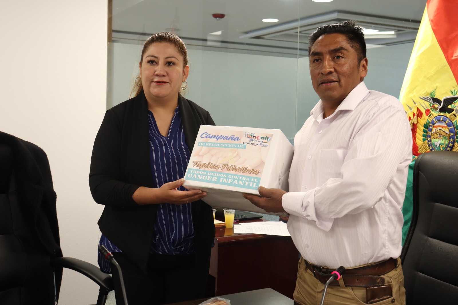 Diputados impulsa campaña a favor de niños con cáncer