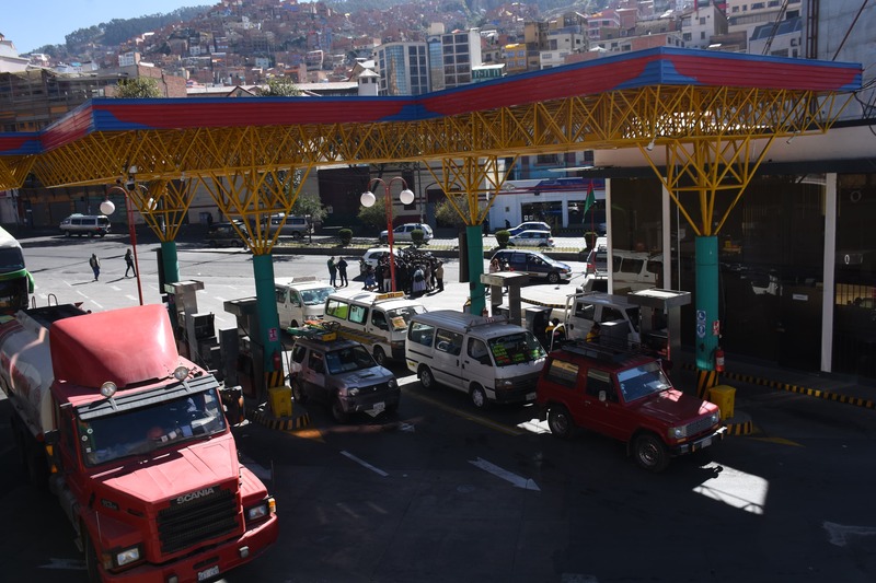 Garantizan abastecimiento de combustibles con despacho diario de 14 millones de litros a surtidores 