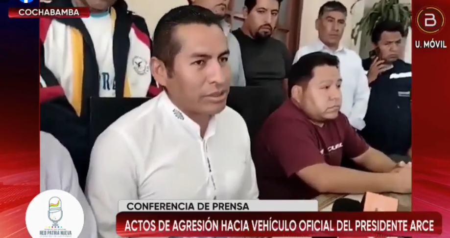 Alcalde atribuye a gente ajena a Tiquipaya ataque a vehículos oficiales, hay dos arrestadas