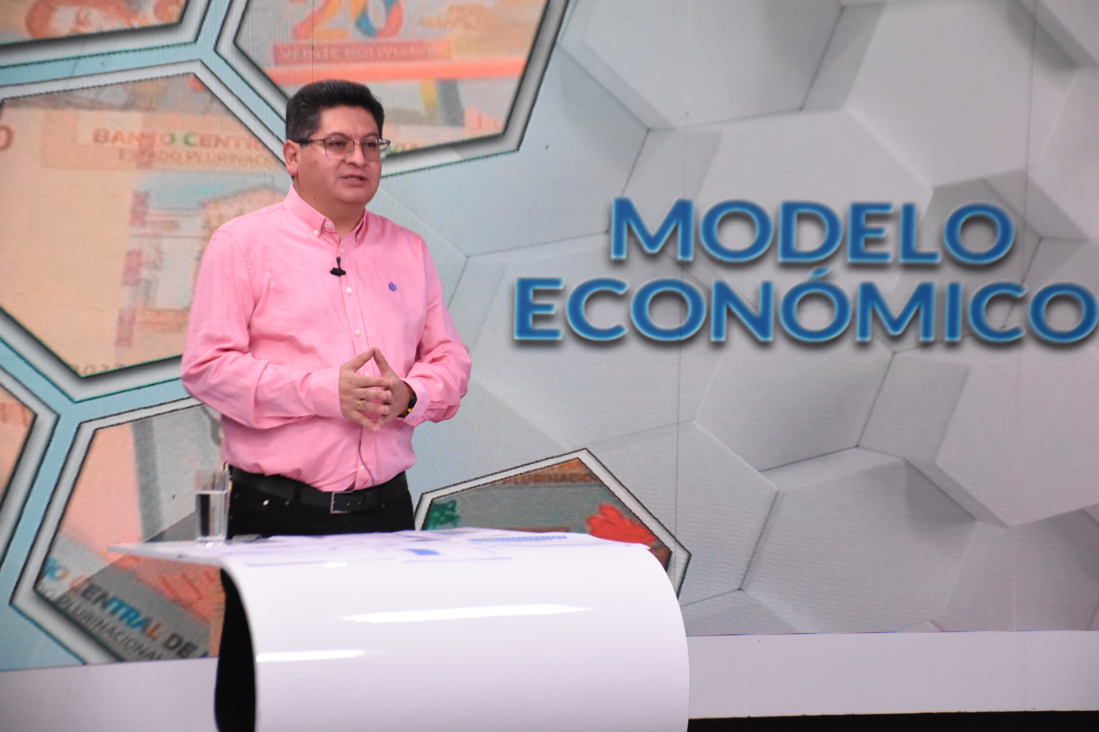 Modelo económico continúa respondiendo al pueblo boliviano pese al “estrangulamiento” desde el Legislativo