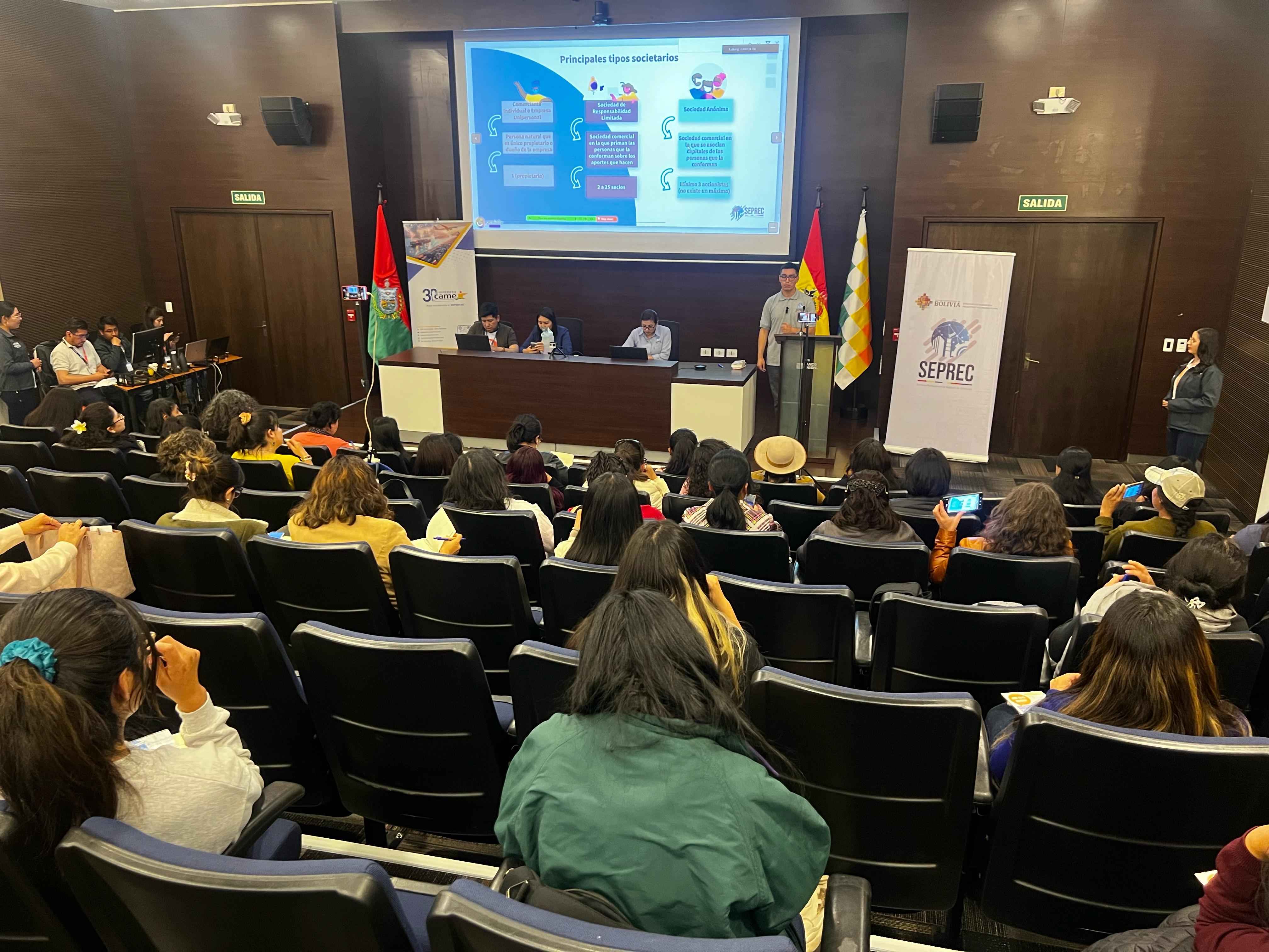 Seprec fortalece el emprendimiento femenino en programa “Incubaunion Mujer”