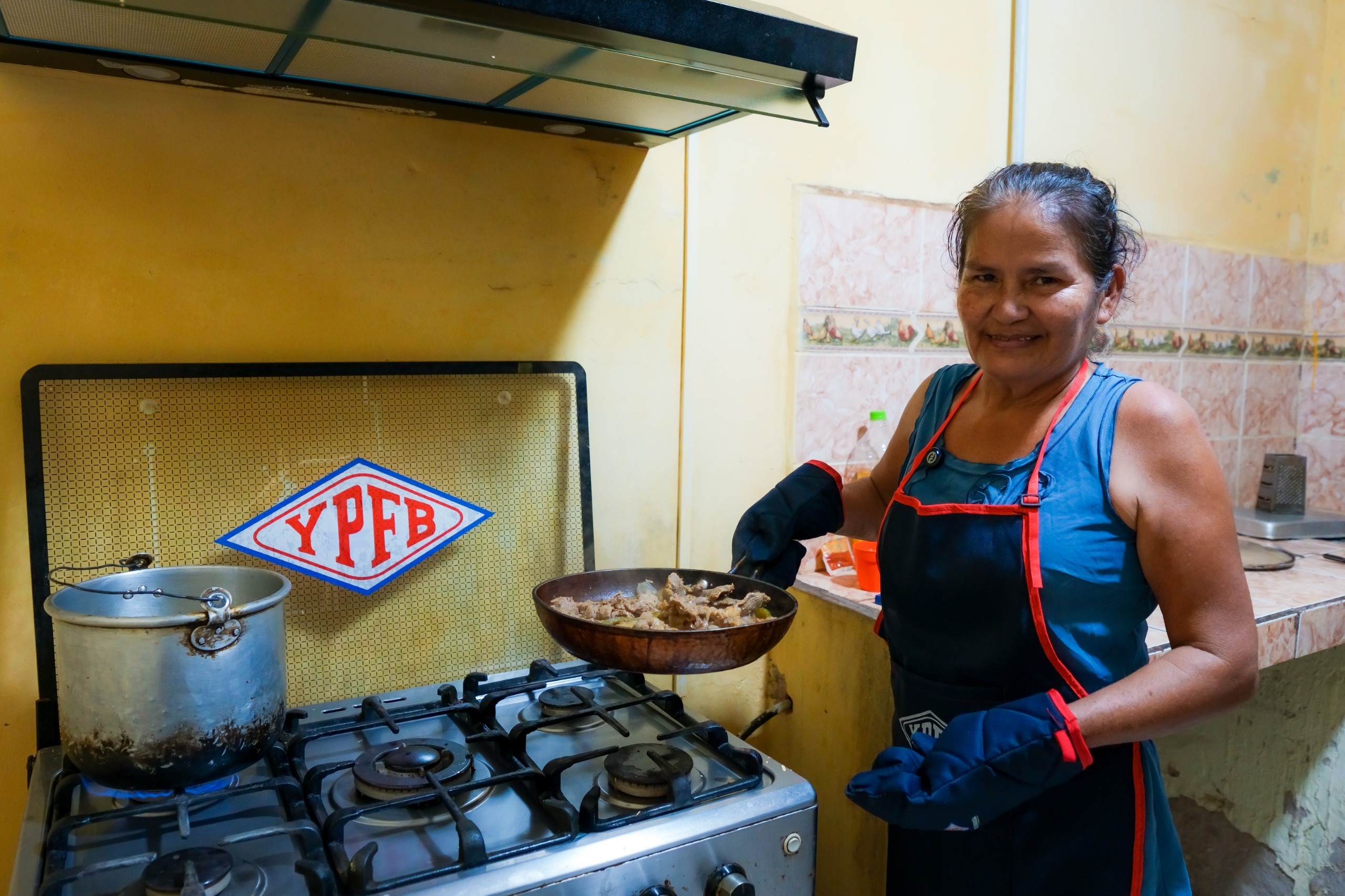 Nuevos usuarios del Distrito 8 de Trinidad se benefician con gas domiciliario de YPFB