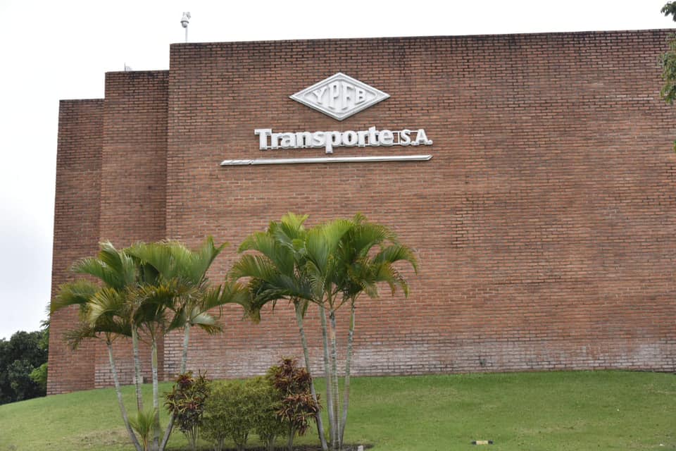 YPFB Transporte activa protocolos de seguridad y trabajos de reparación por la rotura de ducto en Narváez, Tarija