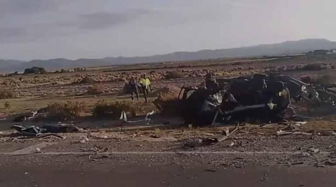 Fatal accidente de tránsito deja 12 muertos y 4 heridos en Oruro