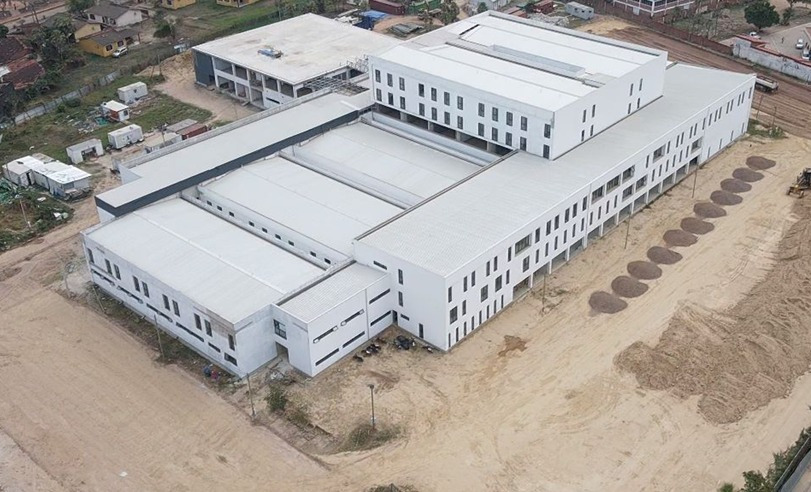 Avance en la construcción del hospital de tercer nivel de Trinidad, Beni. Foto: Aisem