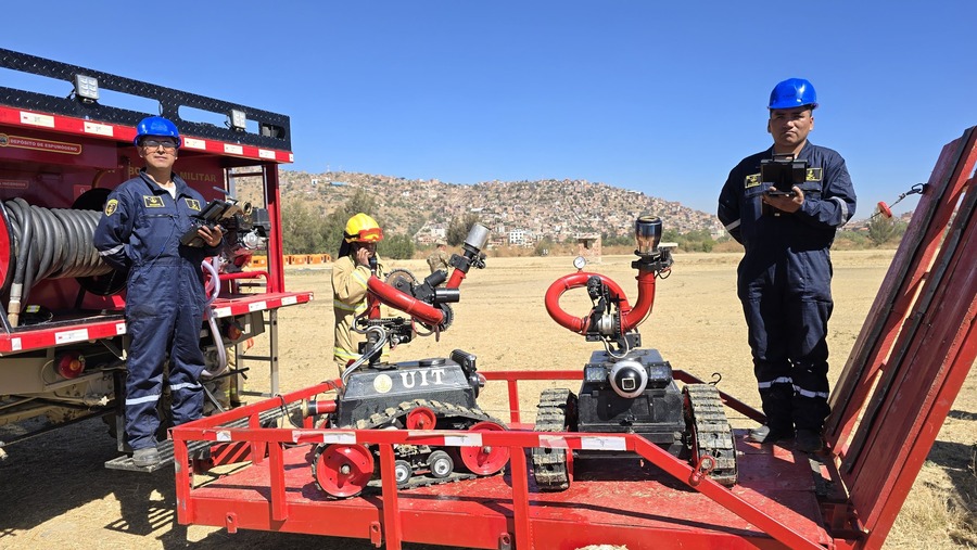 Fuerzas Armadas fortalecen su capacidad operativa para enfrentar incendios y reforestar el país