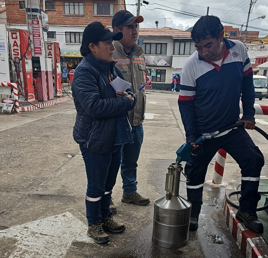 Ibmetro verifica y evalúa mensualmente a surtidores para una venta justa de combustibles