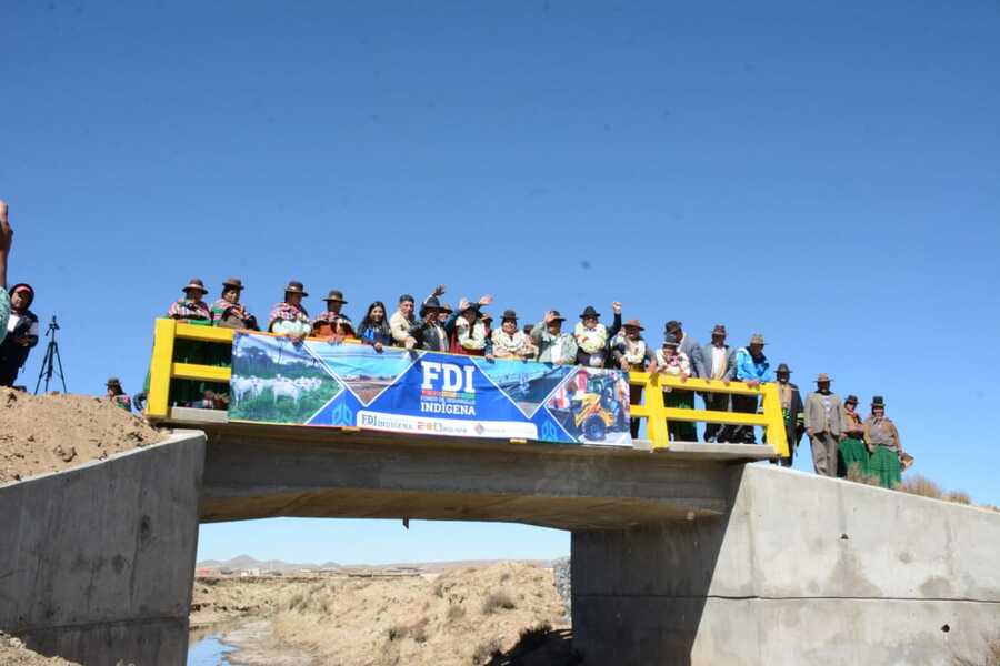 Entregan 3 puentes en Colquencha para fortalecer la integración y desarrollo de la región