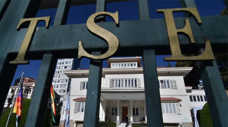 El TSE publica lista de candidatos sustituidos, Libertad y Progreso ADN reemplazó a su binomio presidencial