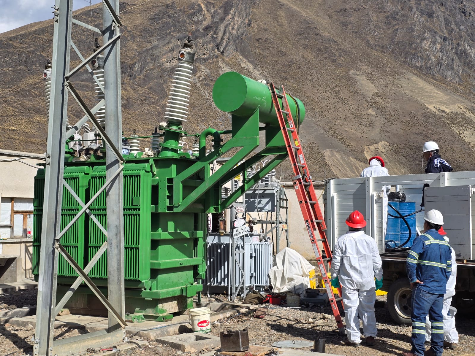Ende restituye servicio eléctrico en la provincia Inquisivi