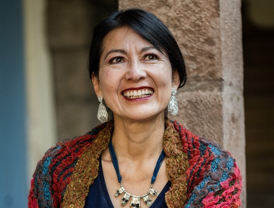 Karina Pacheco será parte de la FIL La Paz con "El año del viento"