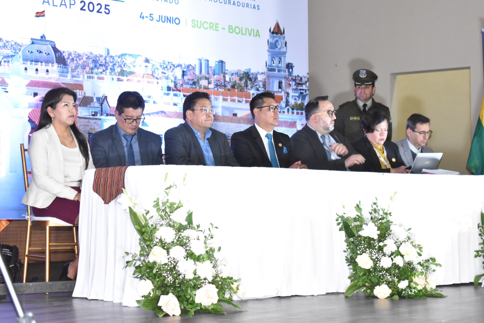 Bolivia lidera encuentro latinoamericano de abogacías y procuradurías para fortalecer defensa del Estado y ambiental