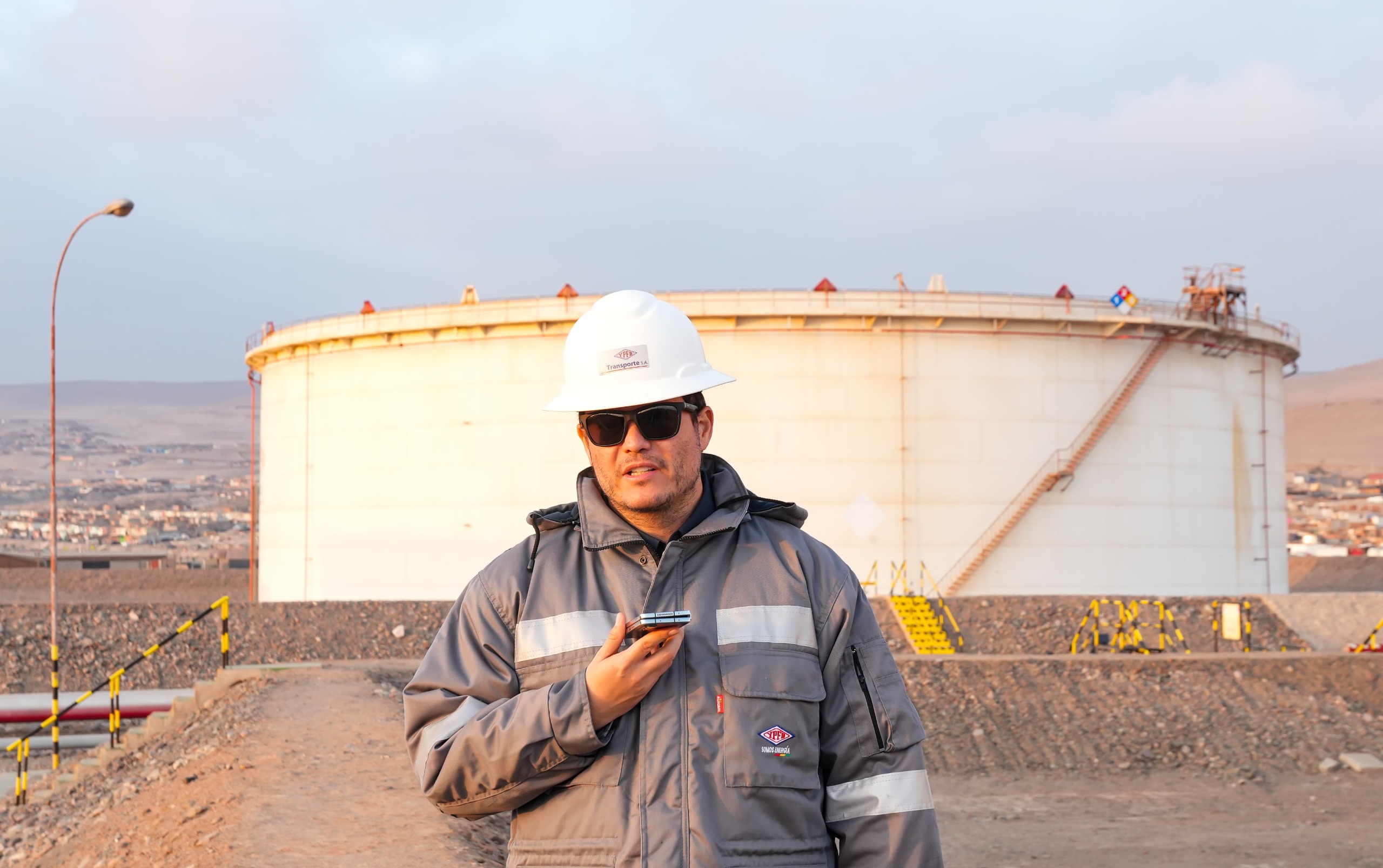 Bloqueos impiden normal flujo de 346 cisternas con 8,9 millones litros de gasolina y diésel, usan rutas alternas