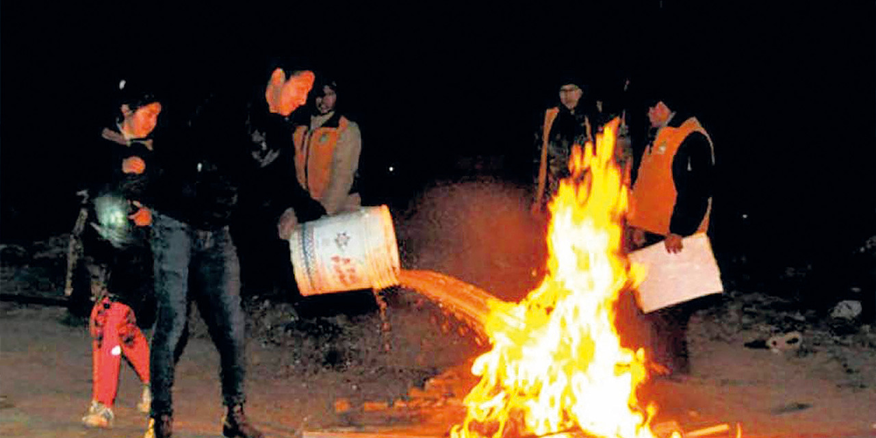 Ministerio de Medio Ambiente prohíbe fogatas y uso de juegos pirotécnicos en San Juan