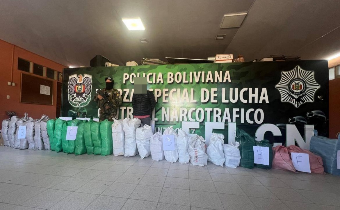 Incautan más de 380 kilos de marihuana y cocaína en la carretera Bioceánica