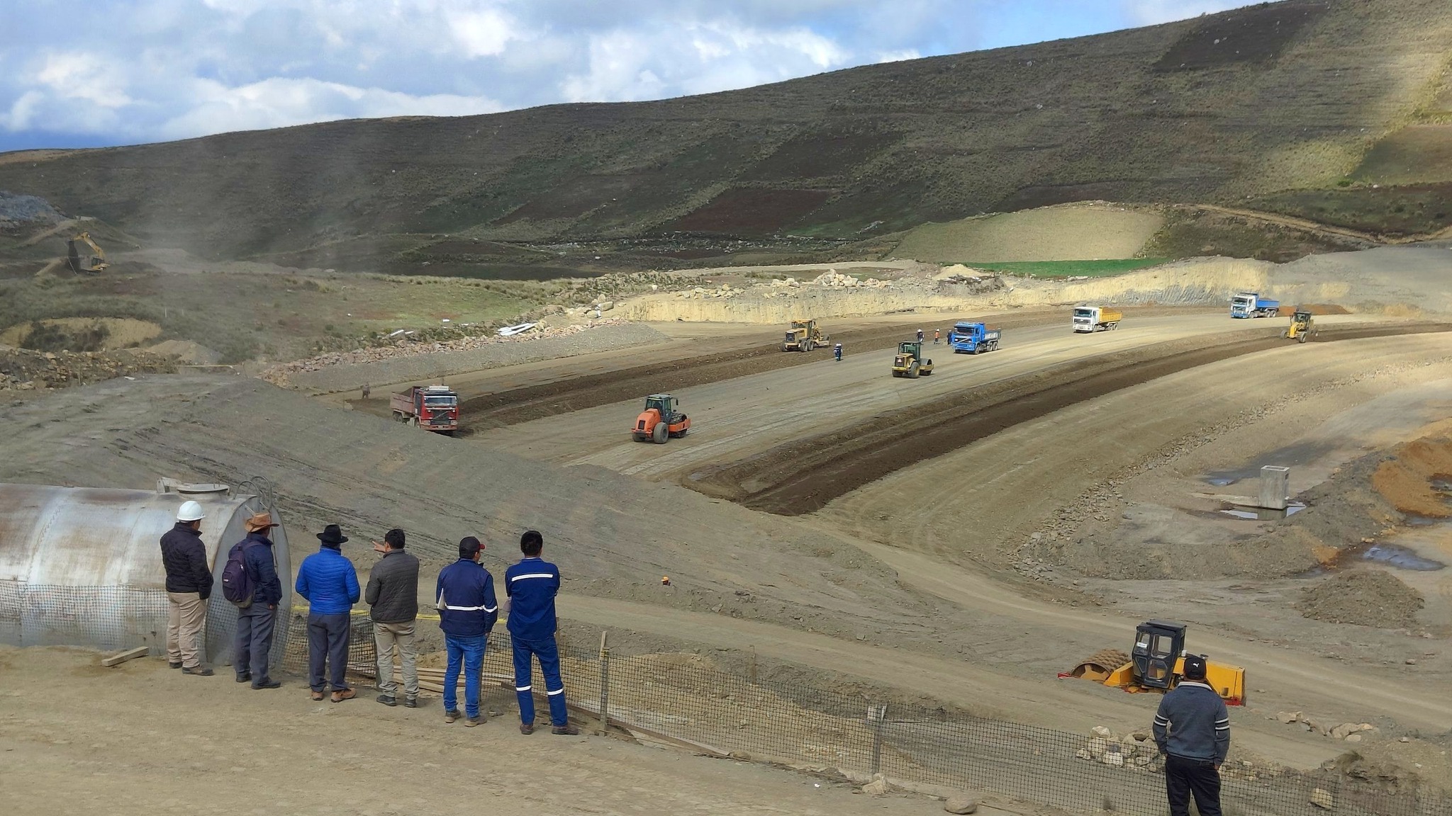 Inspección a la presa Yana Qhochi en Tiraque, Cochabamba. Foto: GADC