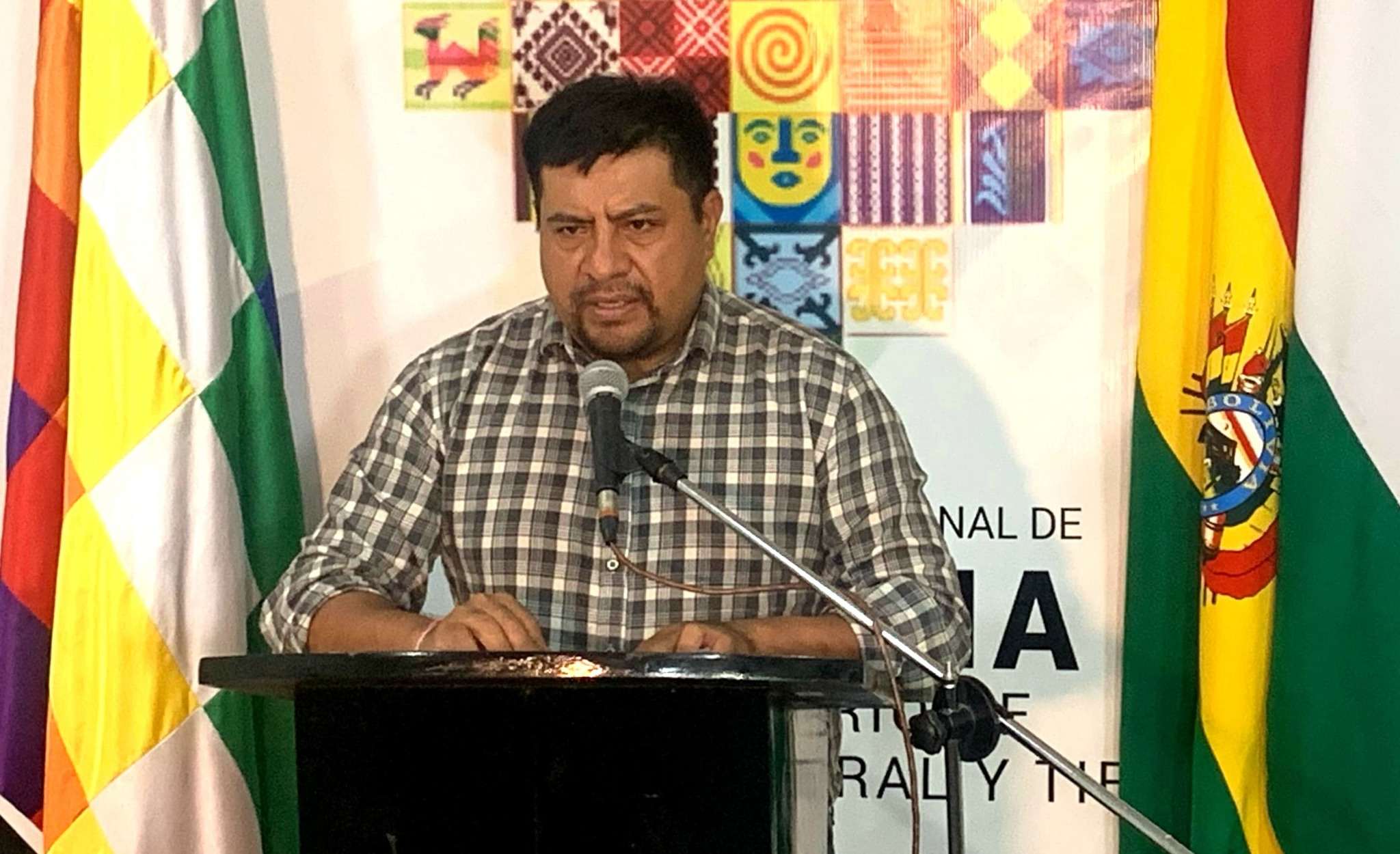 Gobierno garantiza al agro cruceño y beniano 27 millones de litros de diésel para la cosecha grande 