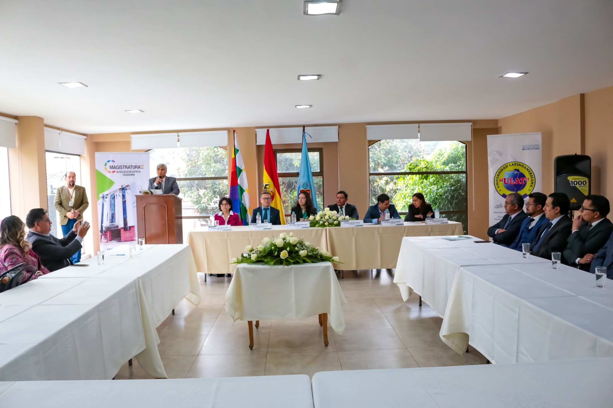 Acto de firma de convenio interinstitucional entre el poder judicial y universidades de Cochabamba. Foto: TDJ