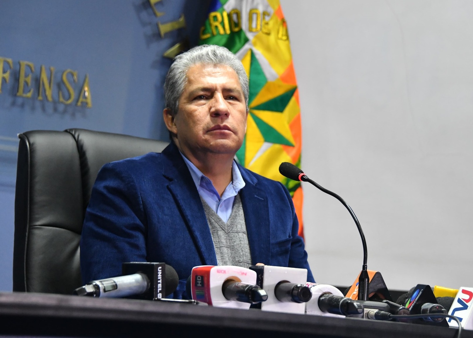 Novillo advierte que bloqueo a los créditos busca desestabilización del Gobierno