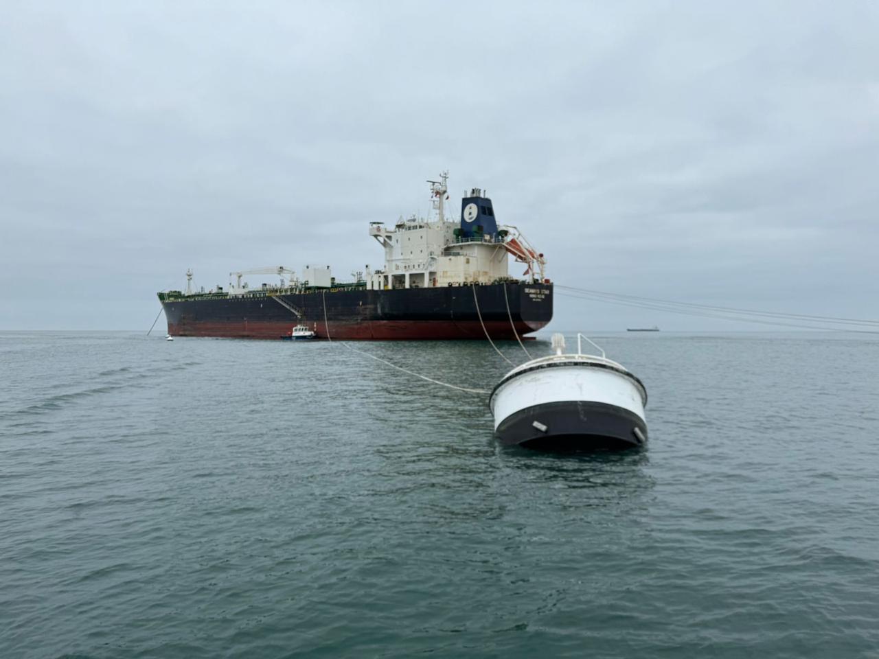 Descargan combustible y esperan llegar al 80% de provisión en los próximos días